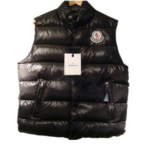 Moncler Clairy Design Down Women Vest Sleeveless Black