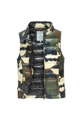 2017 New Style Moncler Men Army Green Vest Sleeveless Camouflage